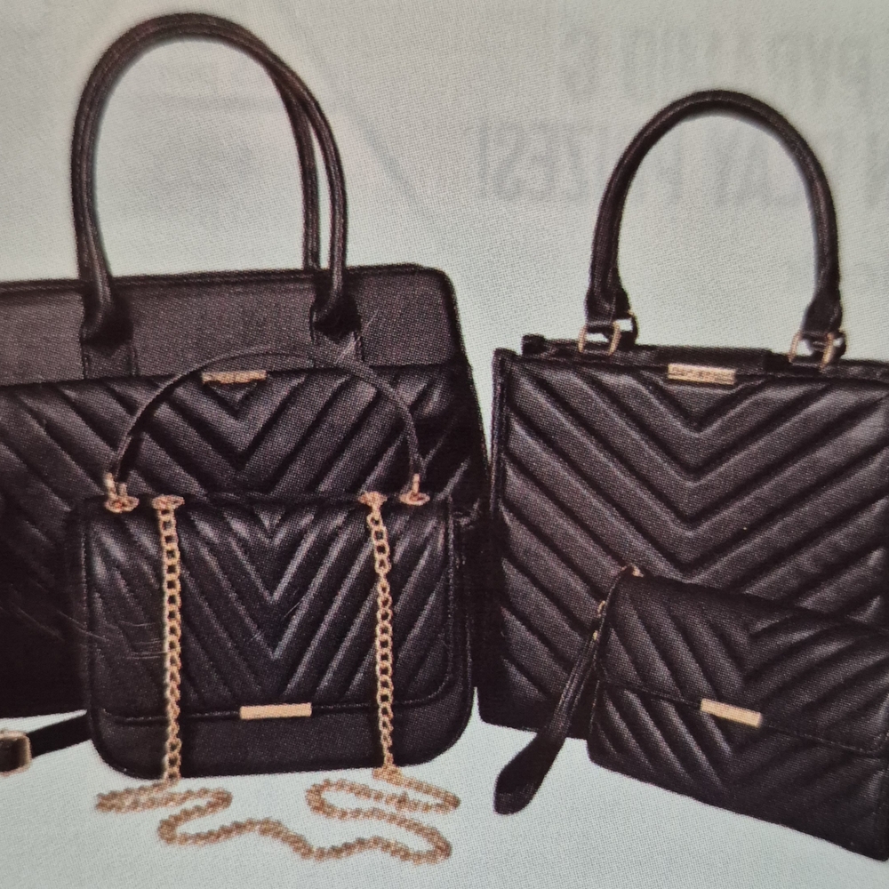 Badgley Mischka Black Quilted Shoulder Bag Set